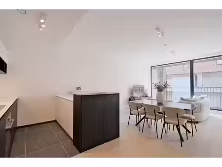 petit sablon / magnifique rez ±145m²  3ch  terrasse 15m²