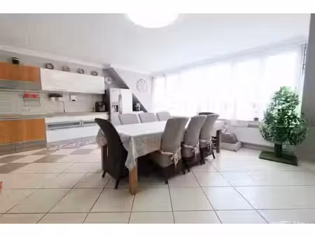 appartement 2 chambres top quartier !!!