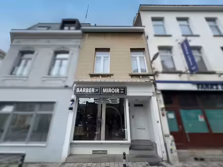 jette: immeuble mixte avec rdc commercial et duplex