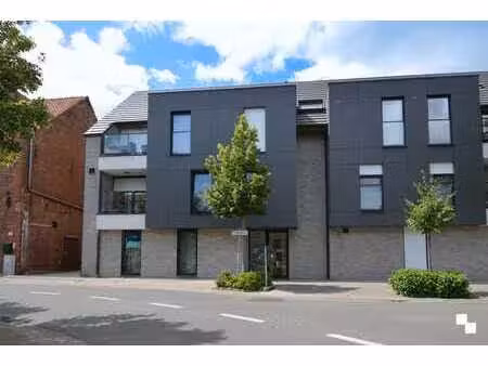 recent  gelijkvloers appartement te westrozebeke
