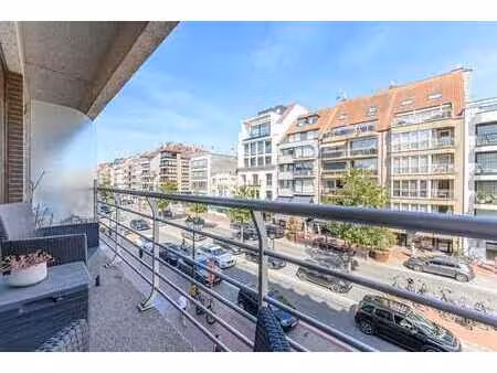 agréable studio avec terrasse  idéalement situé à knokke