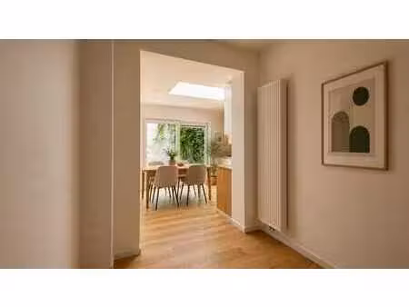maison de ville à proximité du centre historique  avec 3 cha