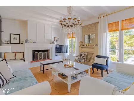 maison de luxe à vendre dans le quartier centre ville