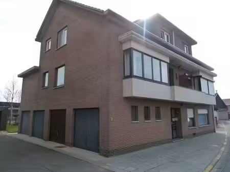 appartement à louer à zoutleeuw € 800 (lqwl7) - immokantoor robijns | zimmo