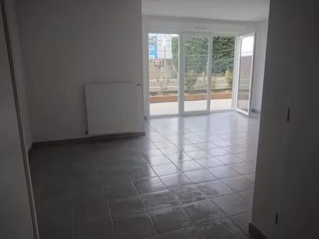location appartement 2 pièces 52 m² à pollionnay (69290)
