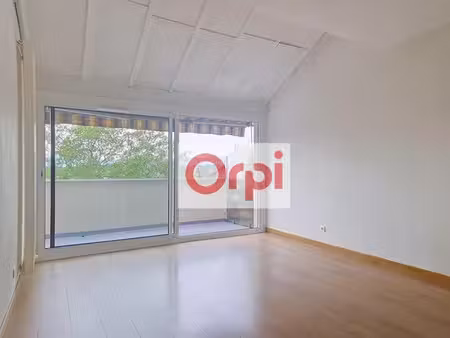 vente duplex 2 pièces à gaillard (74240)  165 000 €