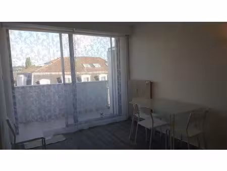 location appartement 1 pièce 19 m² à mulhouse (68100)