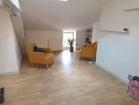 a louer - appartement t3 de 37.10m²