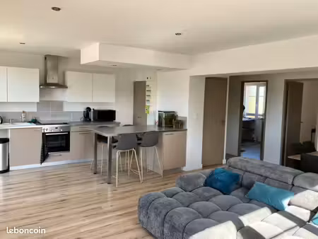 appartement 90m2 terrasse  parking