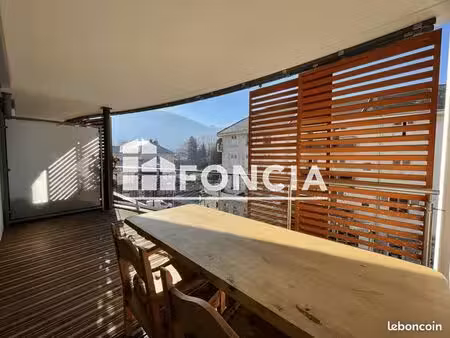 appartement 3 pièces 64 m²