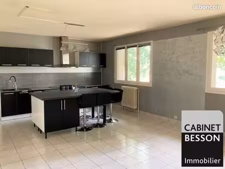 appartement 4 pièces 97 m²