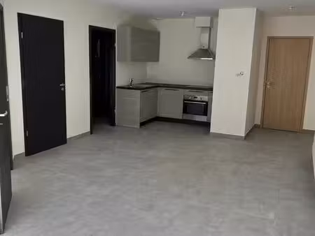 location t2 la cluse