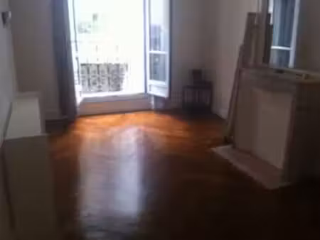 location appartement 3 pièces meublé à paris 10e (75010) : à louer 3 pièces meublé / 55m² 