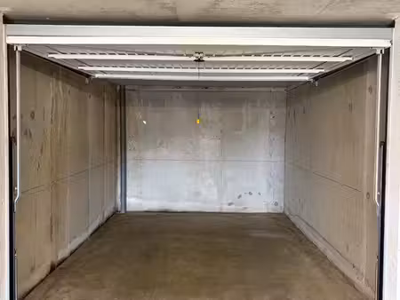 garage à louer
