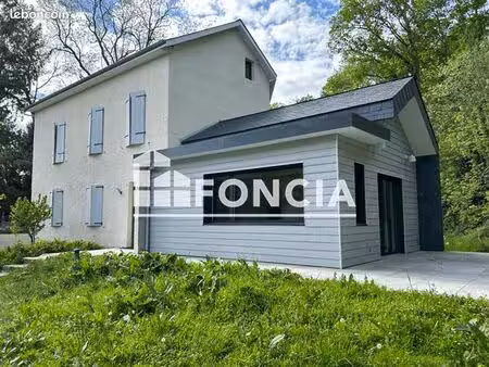 maison 5 pièces 145 m²