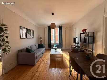 appartement 3 pièces 64 m²