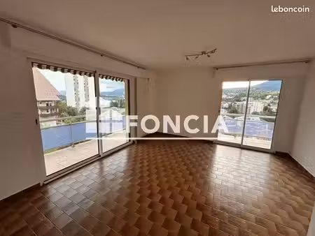 appartement 4 pièces 79 m²