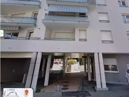 540  grenoble  rue g. férrié  tram  t1  1er ét. kitch. équipée  récent  calme  parking pri