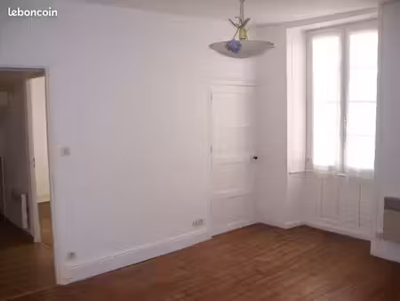 grand appartement f3 75 m² centre bourg