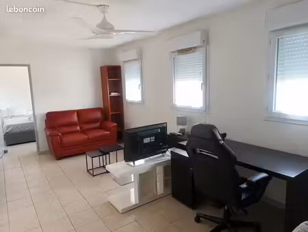 appartement t2 meublé  dans résidence calme  proche gare