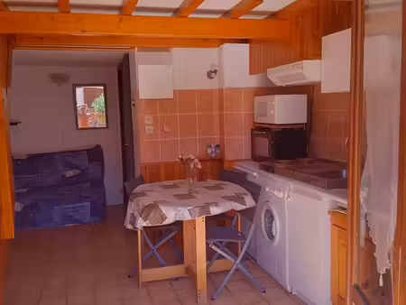 location toute saison  clim  maison3piece  meublé proche plage  tous commerces  leucate