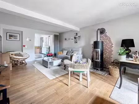 maison familiale – 4 chambres – gare à 2 min à pied