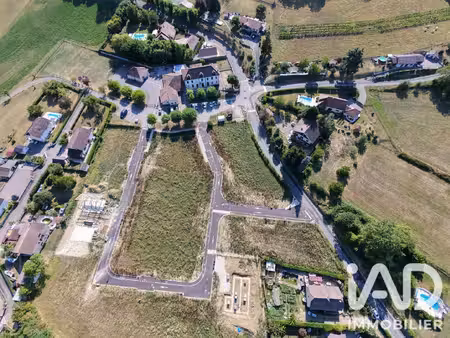 terrain constructible viabilisé à vendre