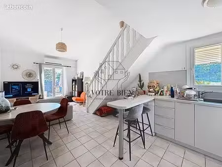 maison 2 pièces 49 m²