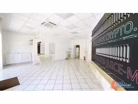 local commercial à louer
