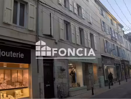 local commercial à louer