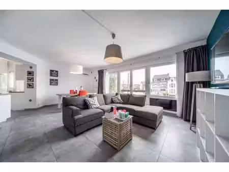 appartement à vendre à place de la constitution 24 marcinelle (vbe54644)