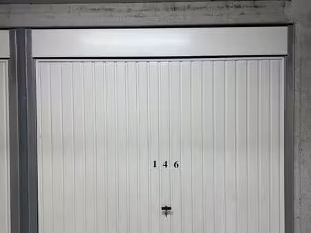 parking à louer