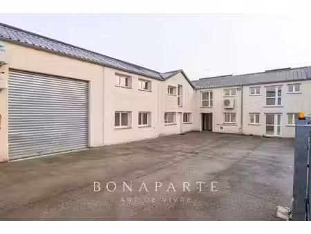entrepôt à vendre
