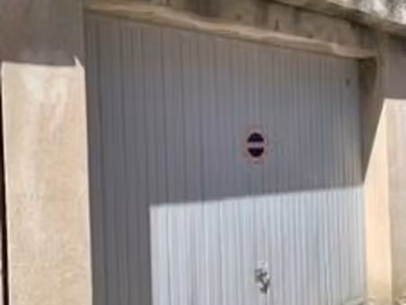 parking à louer