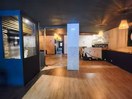 local commercial à louer
