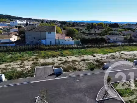 terrain constructible viabilisé à vendre