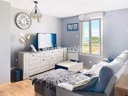 à vendre appartement t4 avec vue sur la baie du mont-saint