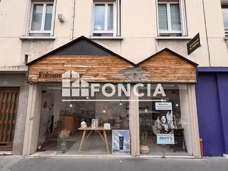 local commercial à louer