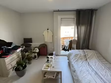 studio - 20 83m2 - deville les rouen