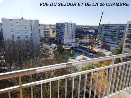 location appartement 3 pièces 65 m² à velizy-villacoublay (78140)  1 300 €
