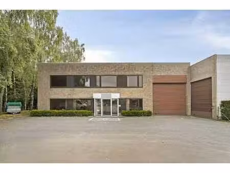 entrepôt avec bureau à vendre à ooigem