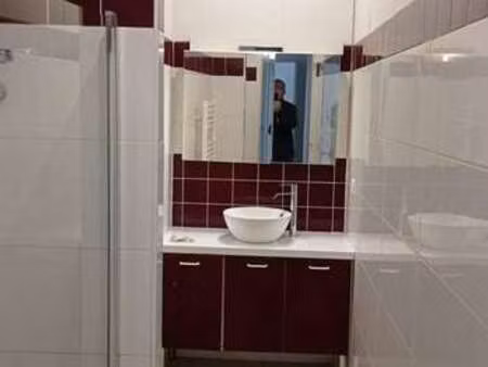 location appartement 3 pièces à bordeaux (33000) : à louer 3 pièces / 63m² bordeaux