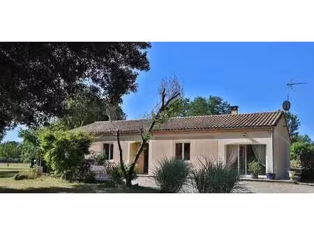 propriété avec piscine et jardin saint-emilion (33)