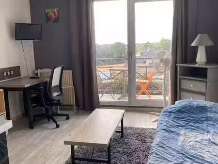 joli studio meublé 24 m² avec vue sur les bords de rance - parking privatif