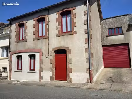 saint-leon (03)  maison t3 meublee de 105 m²
