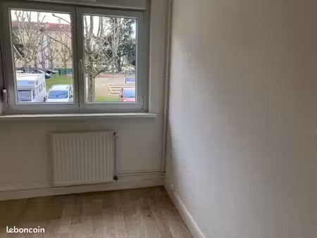 appartement 3 pièces 58 m²