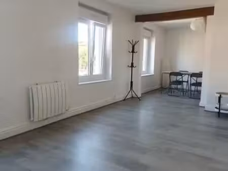 beau t3 meublé chaneins