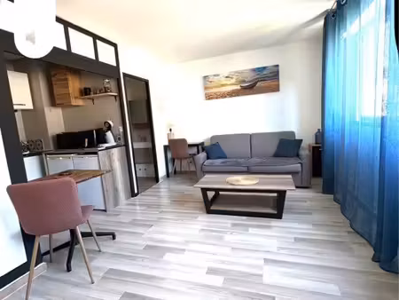 studio meublé