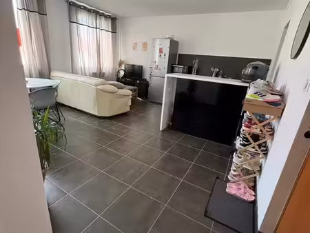 appartement 3 pièces 60 m²