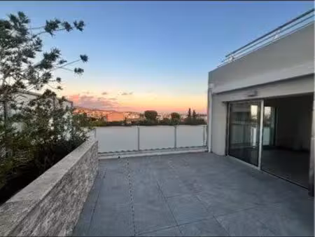 2 pièces avec toit terrasse de 42m2